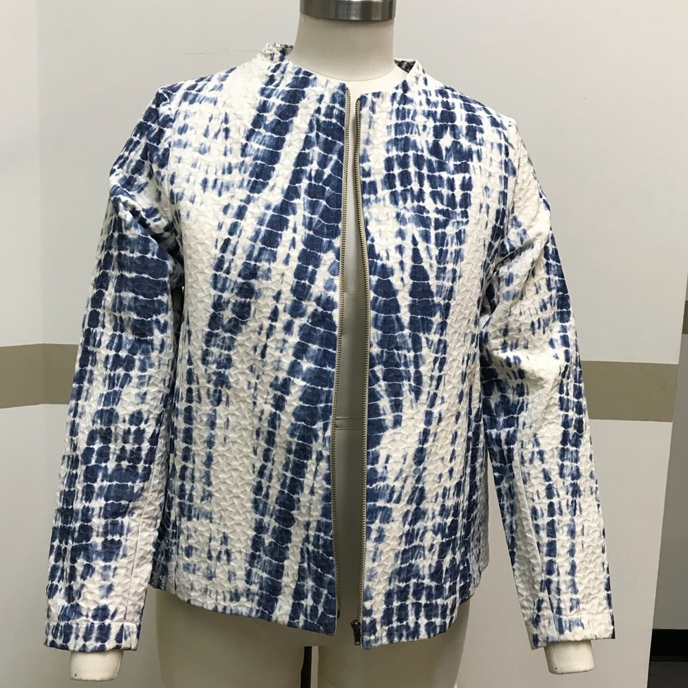 Dr. Bloom Blue and white spring jacket. Size M/L